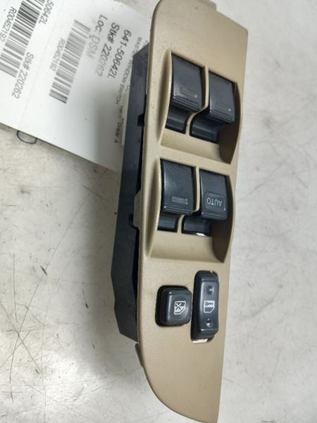 98-02 TOYOTA COROLLA LE DRIVER SIDE FRONT DOOR MASTER SWITCH