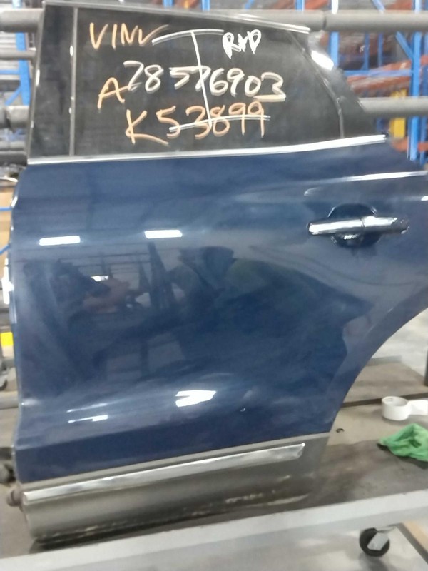 2019 Lincoln MKC Rear Left Door Blue 64830 Used 59000 Miles OEM Parts