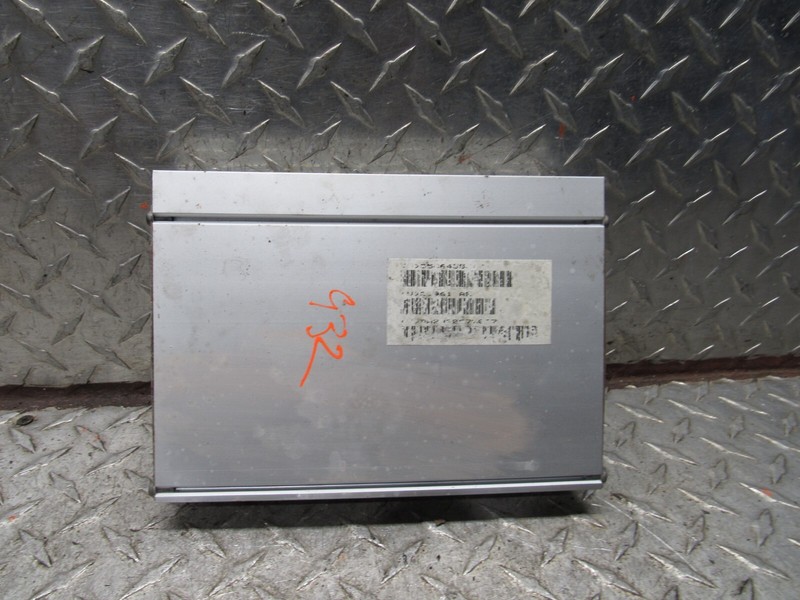2008 CHRYSLER 300C RADIO STEREO AUDIO SOUND AMP AMPLIFIER