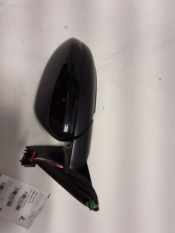 2019-2023 Volkswagen JETTA Driver Side View Mirror Heated w/o Memory