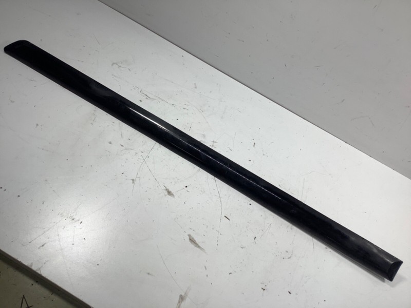 91-95 Acura Legend 4DR LEFT REAR Side Protector Door Panel Mold. BLACK OEM