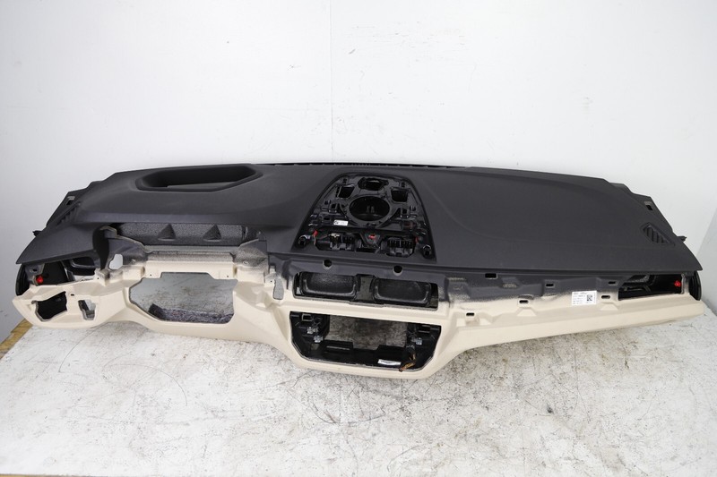 17-22 BMW 5 SERIES G30 DASHBOARD INSTRUMENT PANEL CANBERRA BEIGE W/ BAG 44K