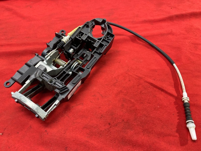 BMW F01 F02 F06 F10 F12 Right Passenger Side Exterior Door Handle Carrier OEM✅