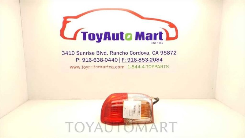 01 02 03 TOYOTA RAV4 PASSENGER RIGHT TAIL LIGHT