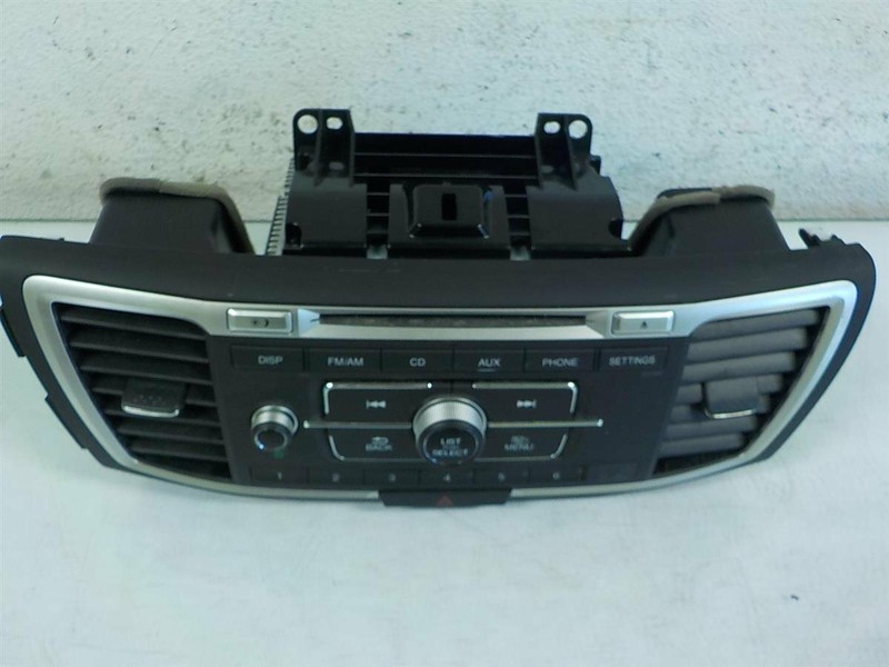 13 14 15 Honda Accord Ex 4Dr Radio Am Fm Cd Player Oem