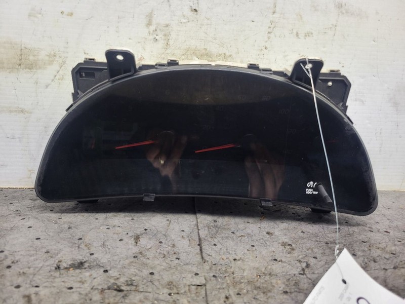 Speedometer Cluster MPH VIN E 5th Digit 4 Cylinder Le Fits 07-09 CAMRY 1667407