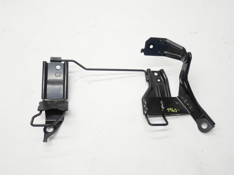 2017-2020 Infiniti Q60 Rear Left LH Driver Side Seat Bracket Guide Hinge OEM