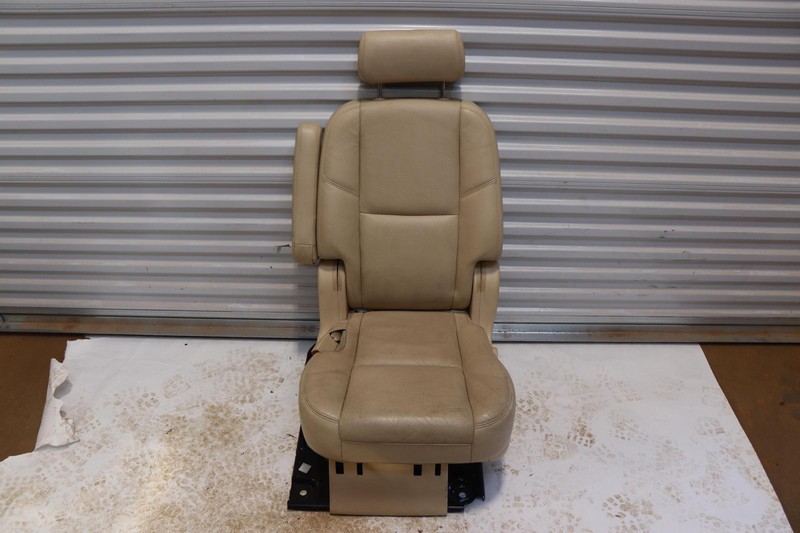 2007-2008 CADILLAC ESCALADE REAR SECOND ROW LEFT SIDE SEAT LEATHER TAN OEM