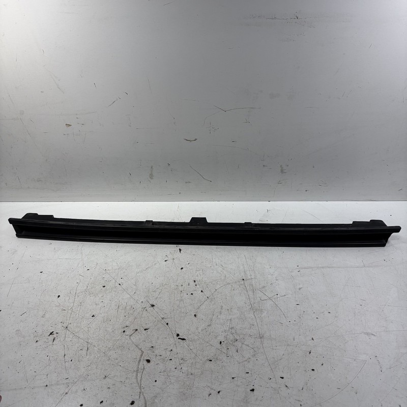 86-87 Honda Civic Hatchback Front Grille Assembly OEM