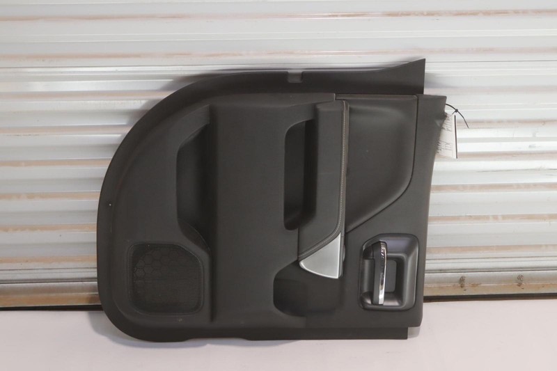 2014-2019 CHEVY SILVERADO 1500 DOUBLE CAB REAR LEFT DOOR PANEL TRIM COVER OEM