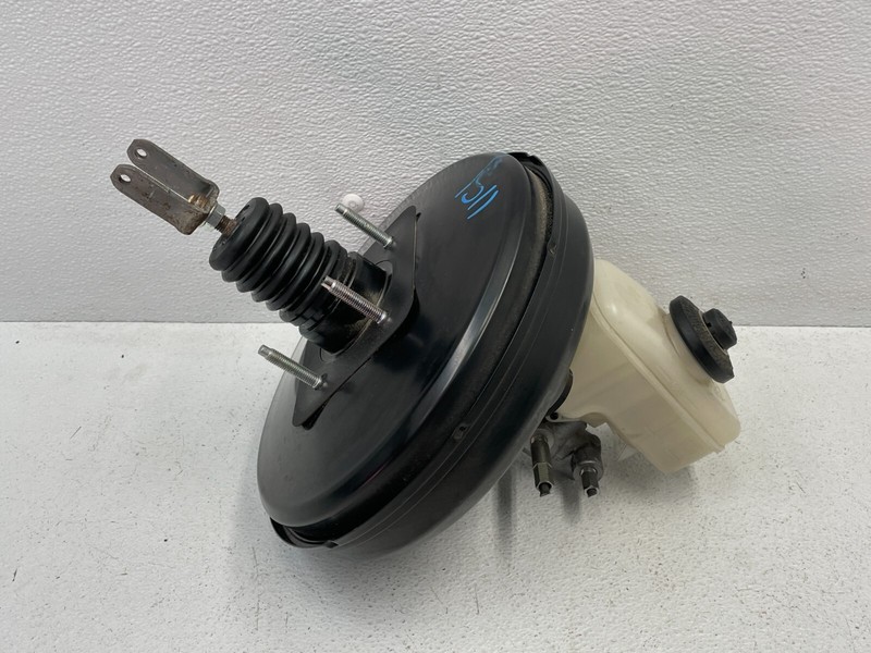 2014 2015 Lexus IS250 Power Brake Booster Master Cylinder W/Reservoir 1511 OEM