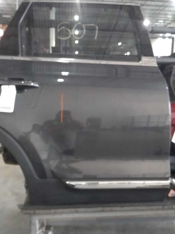 Kia Telluride 2021 Right Rear Door Grey 671499 3353