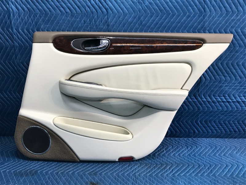 04-07 Jaguar X350 XJ8 Rear RH Right Interior Door Panel Trim OEM 2W93-14687-HBA