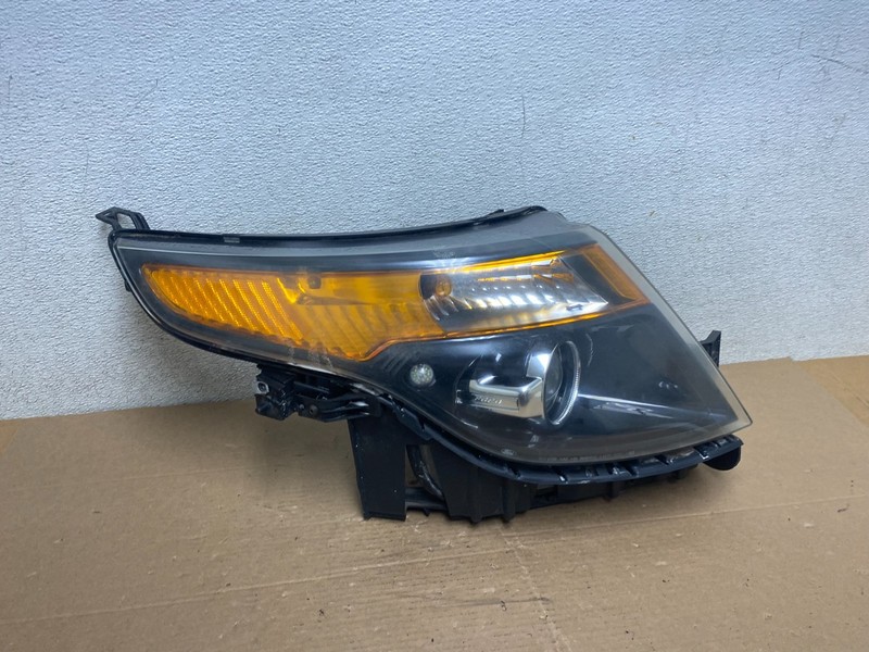 2011 to 2015 Ford Explorer Police Right Passenger Halogen Headlight Oem Q9080 DW