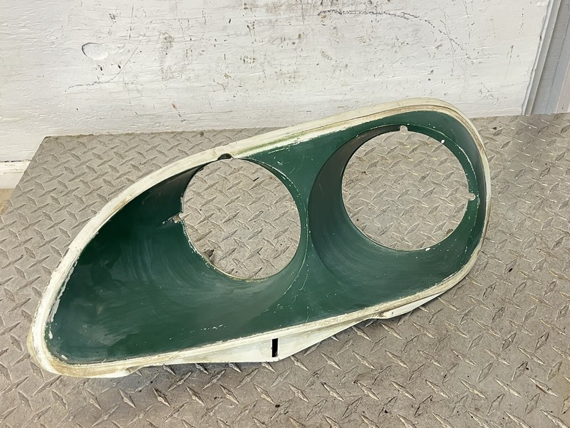 Citroen DS 21 Front Left Driver Side Headlight Trim Panel Pod Housing DS21