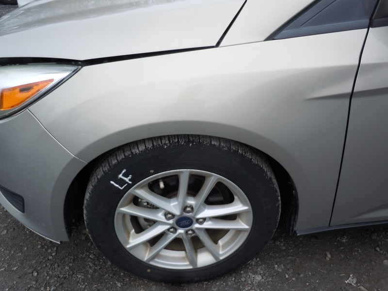 2012-2018 Ford Focus Fender Driver Left LH OEM H1 Gasoline