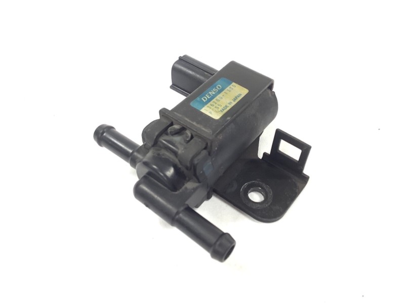 96-98 Civic V-tec, 96-97 Del Sol Fuel Purge Control Solenoid Valve Assy Used OEM