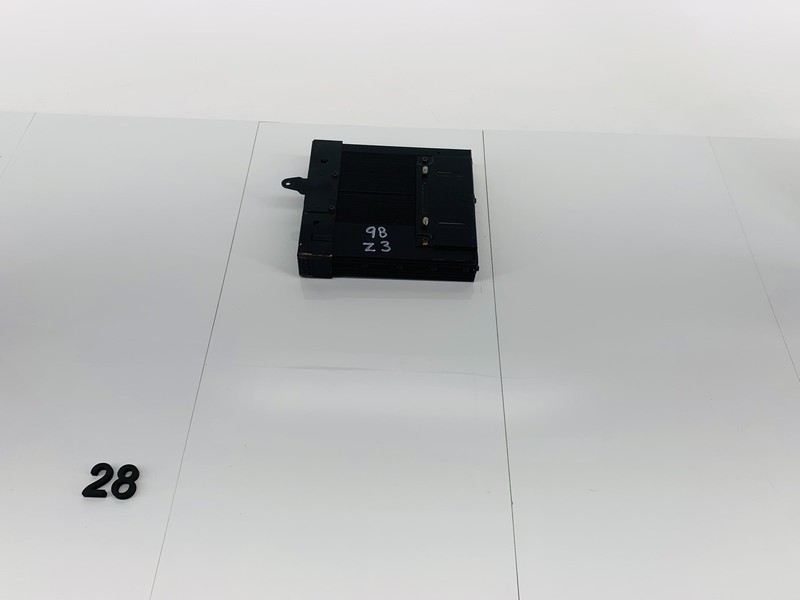 98-99 BMW Z3 E36 ROADSTER SOUND AUDIO SYSTEM AMPLIFIER CONTROL MODULE AMP OEM