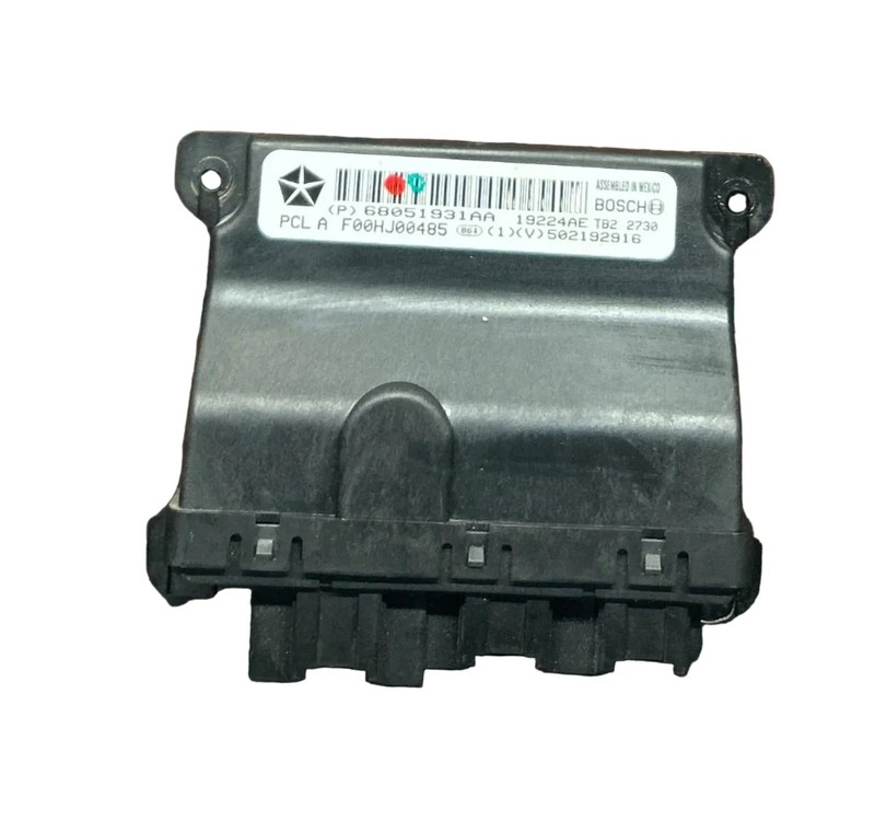 2010-2014 DODGE CHALLENGER SRT8 OEM DOOR CONTROL MODULE COMPUTER 68051931AA