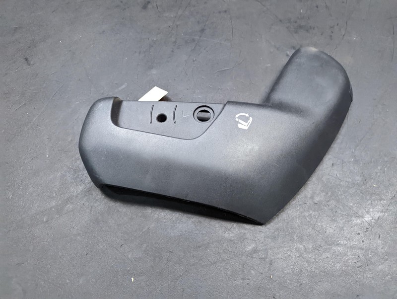 2nd Row Rear Left Seat Outer Side Cover 2017 Nissan Pathfinder 2015 2016 - 2018