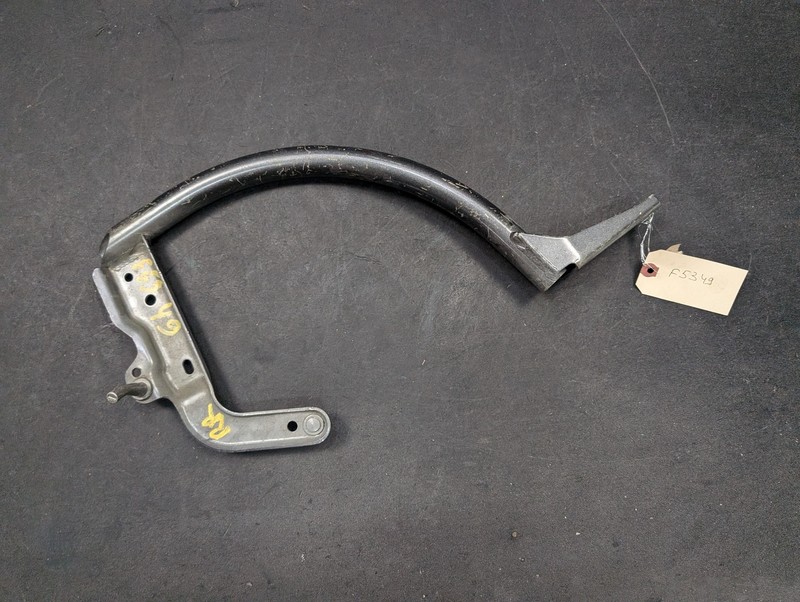 Rear Trunk Deck Lid Right Hinge 2018 Ford Focus CM51-F42700-AH 2013 2014 - 2017