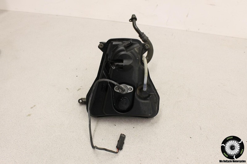 2008 Bmw K1200s Oil Tank Reservoir Holder K 1200 S 08