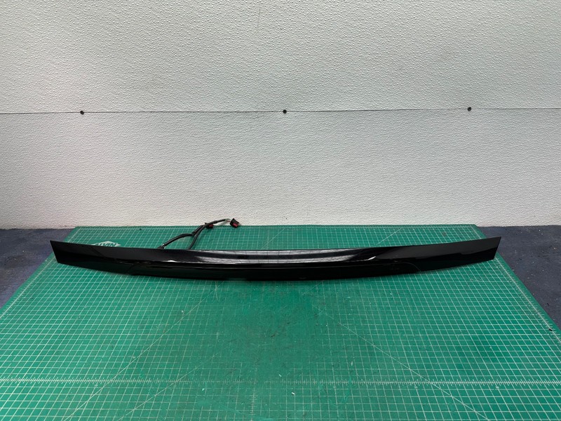 12-15 JAGUAR XF XFR REAR TRUNK LID TRIM MOLDING Black OEM