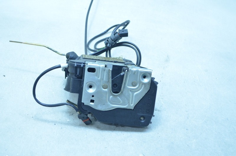 03-09 MERCEDES-BENZ W211 E500 FRONT LEFT DRIVER SIDE DOOR LOCK LATCH OEM