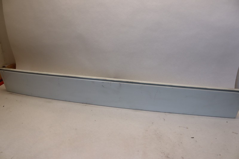 2018-2025 FREIGHTLINER CASCADIA 125 RIGHT FAIRING CAB EXTENDER PANEL OEM