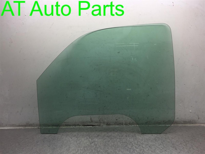 01 02 03 04 05 06 GMC YUKON DENALI TAHOE FRONT DRIVER LEFT DOOR GLASS WINDOW OEM