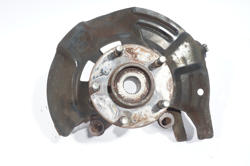 2011 - 2014 HYUNDAI SONATA FRONT RIGHT PASSENGER SIDE SPINDLE KNUCKLE WHEEL HUB