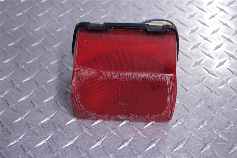 1989 YAMAHA FZR 400 REAR TAIL BRAKE LIGHT LAMP OEM FZR400 89