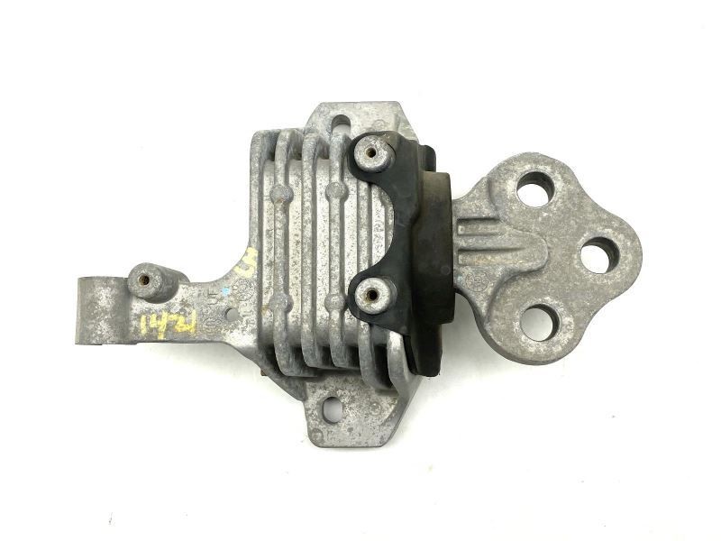 Left Transmission Mount Isolator 2.4L Fits 2015-2017 Chrysler 200 75653
