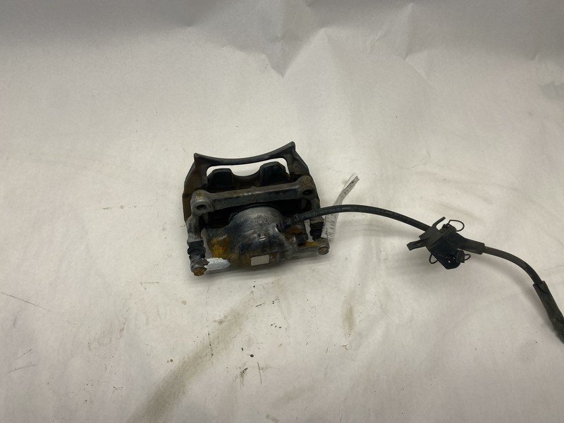 2014-2020 MERCEDES CLA CLASS CLA250 C117 FRONT LEFT SIDE ABS BRAKE CALIPER OEM