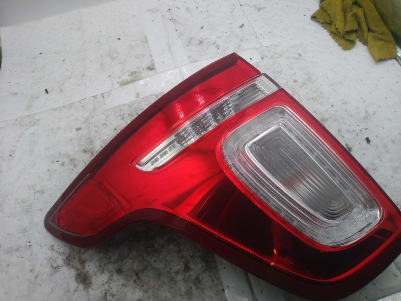 2011-2015 Ford Explorer Left Tail Light Assembly Silver OEM 519672 Used