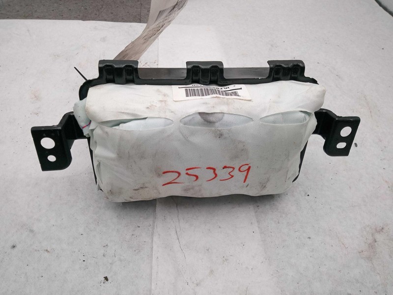 2022 Subaru Ascent Right Instrument Panel Air Bag Green 97K Miles OEM Used