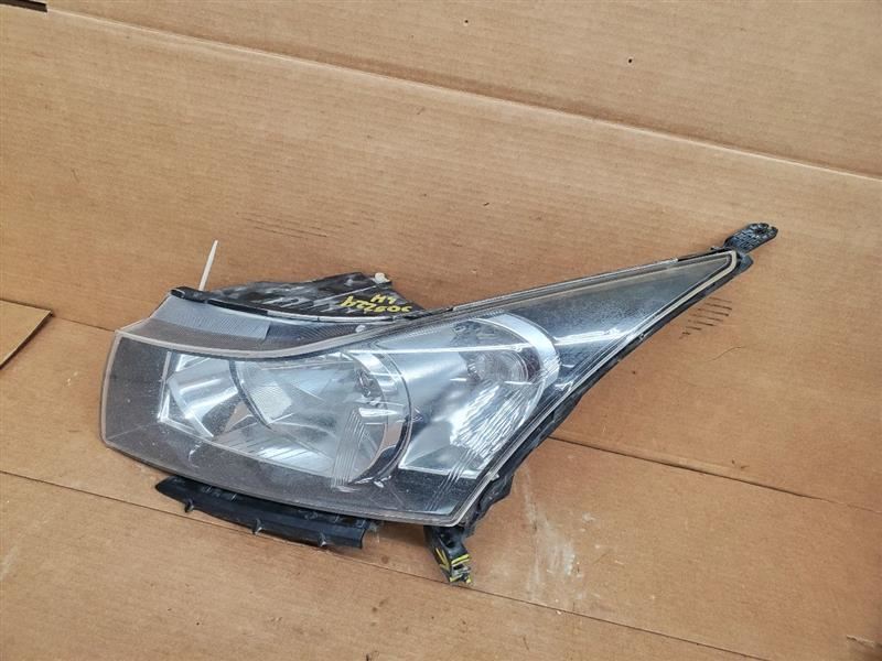 Driver Headlight VIN P 4th Digit Limited Fits 12-16 CRUZE 272408