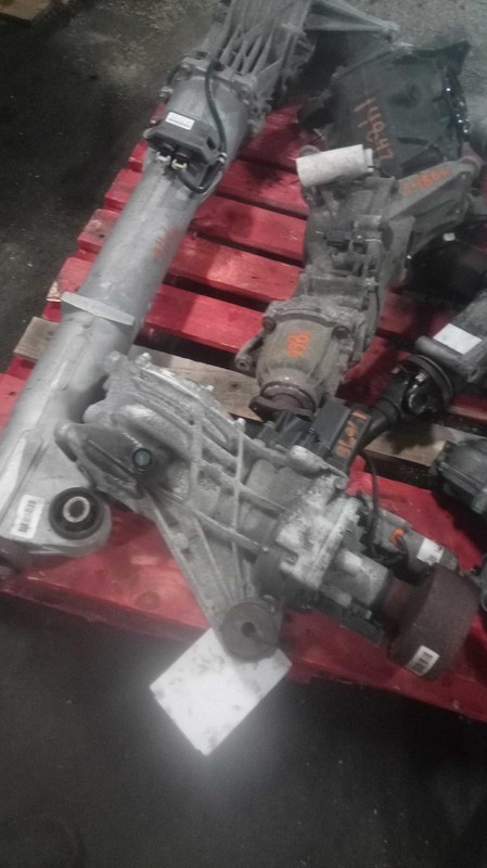 2018 VOLVO S90 Differential Carrier Assembly 4WD OEM 116K Miles Silver