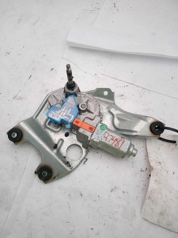 Used Back Glass Wiper Motor fits: 2010 Subaru LegacyGrade B