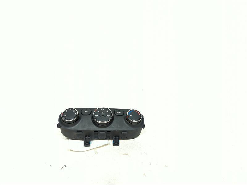 2015 KIA Forte A/C Selector Switch OEM Gray 97250A7522WK 103K Miles