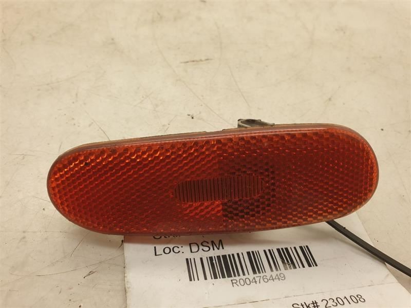 00-05 TOYOTA CELICA GT PASSENGER SIDE FRONT CORNER REFLECTOR/TURN SIGNAL LIGHT