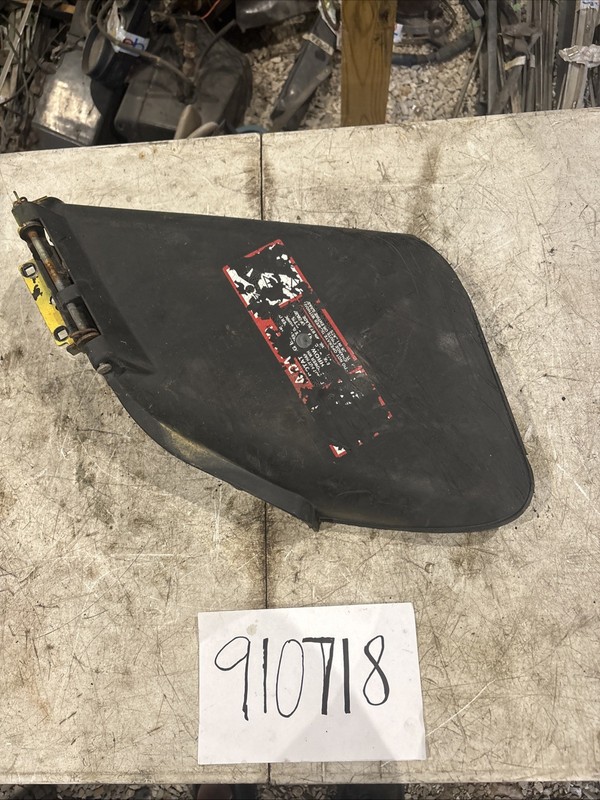 John Deere D105 D110 42in The Edge Mower Deck Discharge Chute Oem Used
