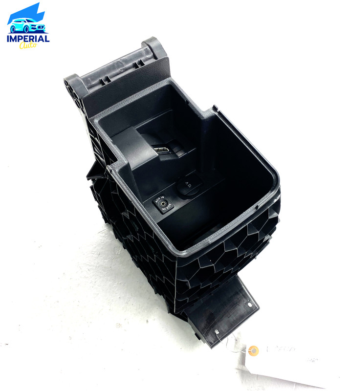 2012-2015 VW VOLKSWAGEN PASSAT CENTER CONSOLE STORAGE WITHOUT ARMREST OEM