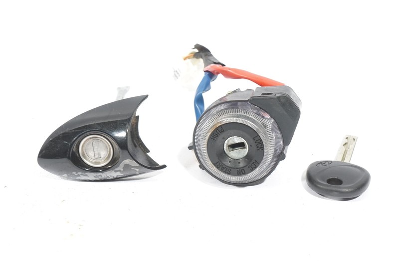 2011-2014 HYUNDAI SONATA SE IGNITION KEY SET OEM