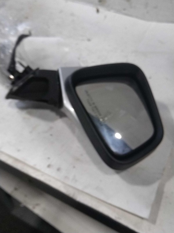 2016 Chevrolet Trax Right Door Mirror Silver OEM Used 71000 Miles