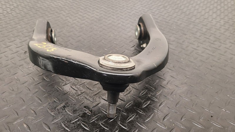 11-15 Dodge Durango Front Right Passenger Upper Control Arm OEM 68217808AB