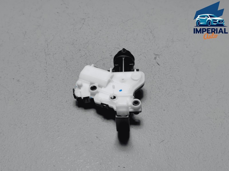 2014-2019 Toyota Highlander Fuel Tank Filler Door Lid Lock Latch Actuator OEM