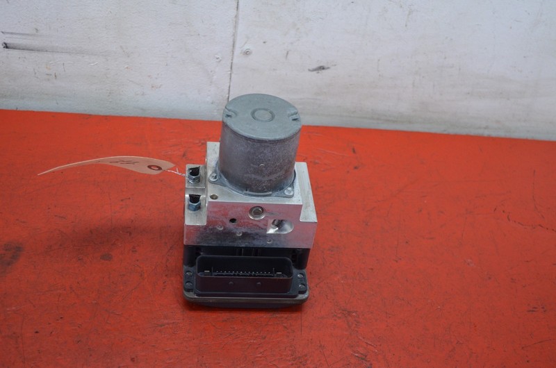 07-13 BMW E70 X5 ANTI LOCK ABS BRAKE PUMP OEM