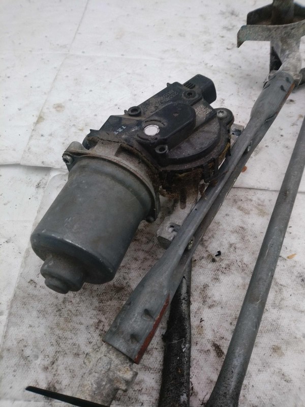 2017 Cadillac CT6 Wiper Motor OEM 23368170 Grey 74K Miles - Fast Shipping