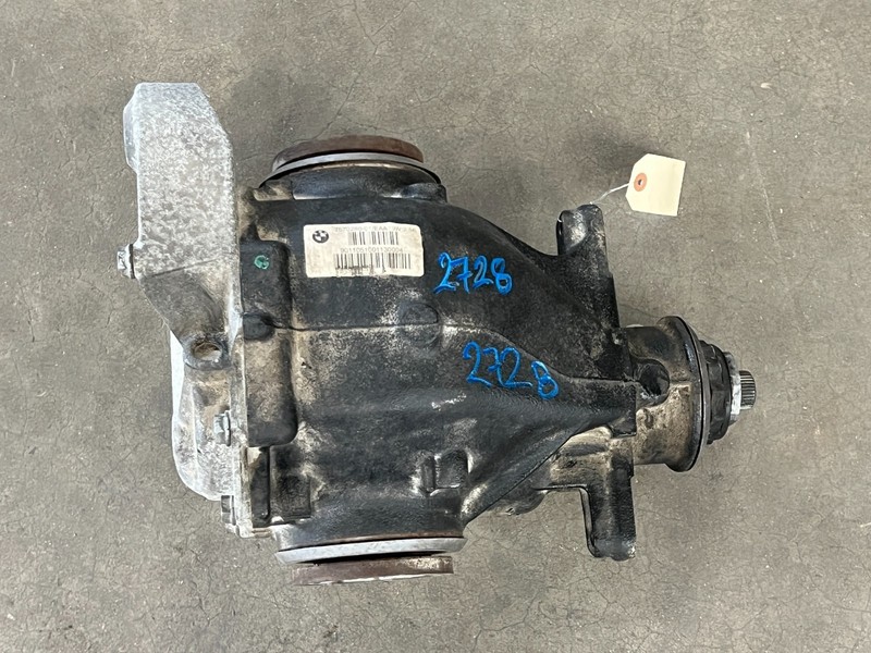 ⭐2011-2013 BMW 135I E82 REAR DIFFERENTIAL AXLE CARRIER 2.56 RATIO OEM LOT2728